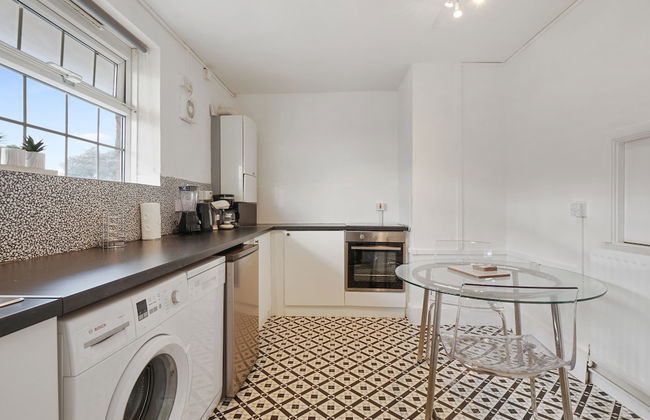 The Xavier Flat by Kasar Stays - Foto 13