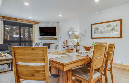 Arroyo by Avantstay Peaceful Mountain Townhouse w/ Large Private Balcony - Foto 17