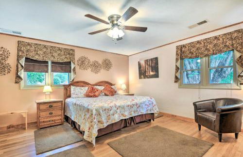 Campbell Retreat in Maggie Valley with Deck! - Foto 16