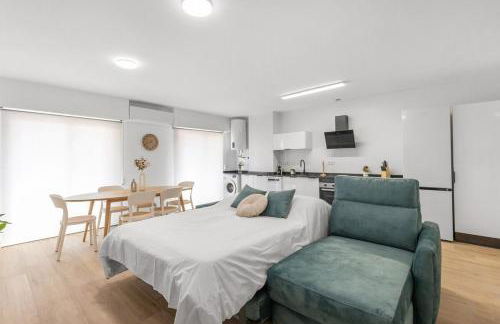 Serene Urban Retreat with AC and Wifi - Foto 10