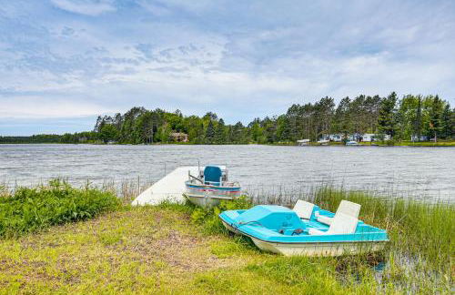 Rhinelander Vacation Rental with Yard on Venus Lake! - Foto 1