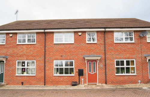 Central location -3 Beds, 2 baths , off-street parking, fast Wifi, sleeps 7 - Foto 20