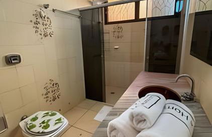 Casa com piscina, área gourmet e espaço p/ festas - Foto 12