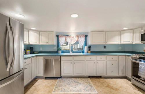 5BR Minutes to Salem|Historic Downtown Beverly - Photo 20