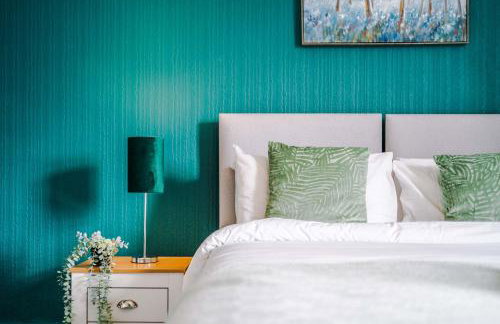 Whitegate House - Photo 5