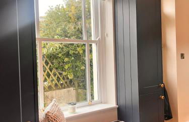 House in Appledore with Hot Tub and own parking - Foto 6