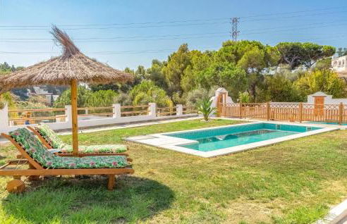 3 Bedroom Stunning Home In Mezquitilla - Photo 10