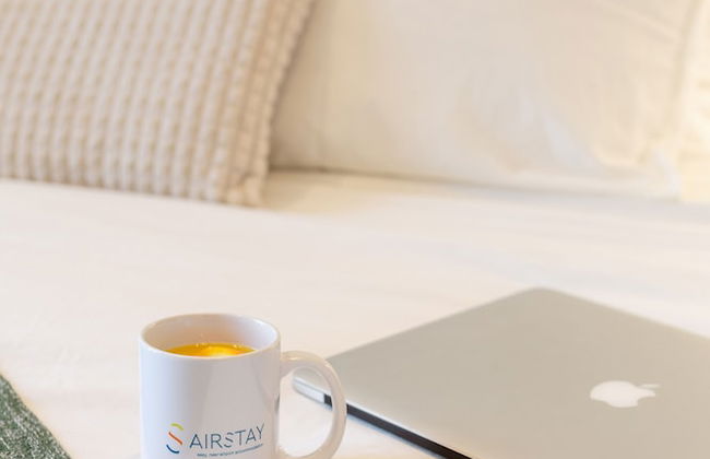 Penthouse & Apartments by the Sea near Airport - Foto 48