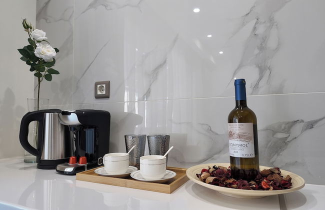 CC LUX Suites - Photo 72