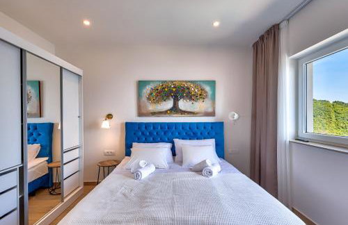 Villa Esarjo with Heated Pool and Sea View - Foto 42