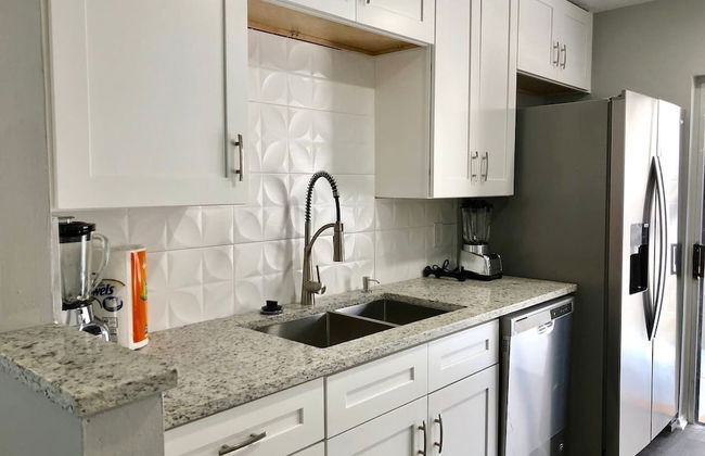 6181 Sandcrest · Walk to Universal-harry Potter Room-new - Photo 17