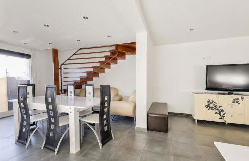 Cosy 5BR house with a lovely terrace - Foto 16