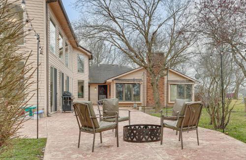 Woodburn Group Getaway Endless On-Site Fun! - Foto 2