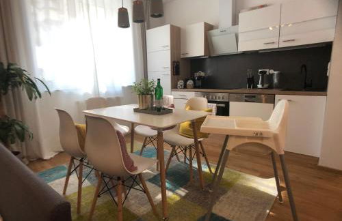 AM City Apartment 24h Self-Check-In, Free Parking, U-Bahn 350m, Netflix - Foto 8