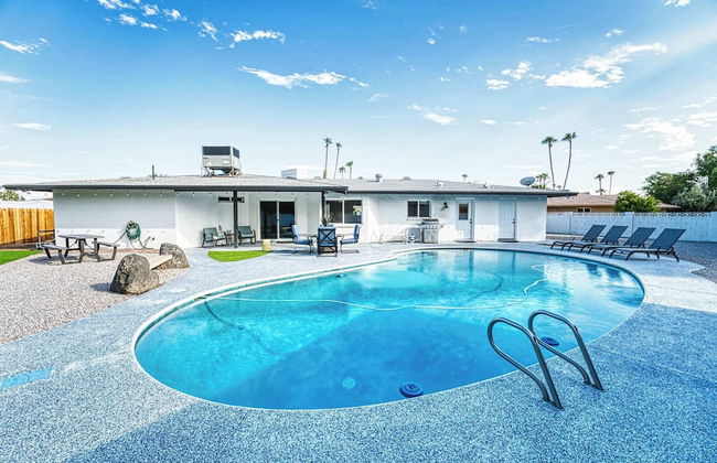 3BR Sleeps 8 Pool Putting Green BQQ Large Island! - Foto 1