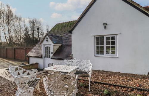 The Little White Cottage - Foto 20