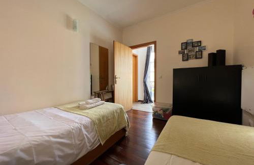 Casas da Avenida e do Pico - Foto 68