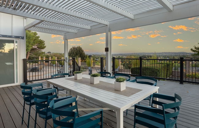 Paso Vista Bella by Avantstay Luxe Group Escape w Wine Country Views - Photo 36