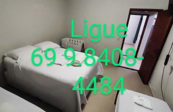 Casa tem 2 quartos com ar condicionado, garagem, aumenta geralmente é mais 50 por cento o valor - Foto 1