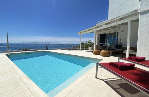 Villa Sitges Altavista Amazing View South oriented Calm Area AC Beach 2 minutes Drive and 18 minutes Walk - Photo 1