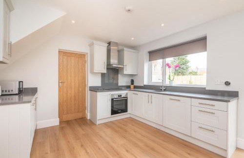 51 Main Avenue · Luxurious Modern York House with Garden Parking - Pass the Keys - Foto 19