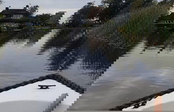 Canal-side Stay, Giethoorn - Photo 29