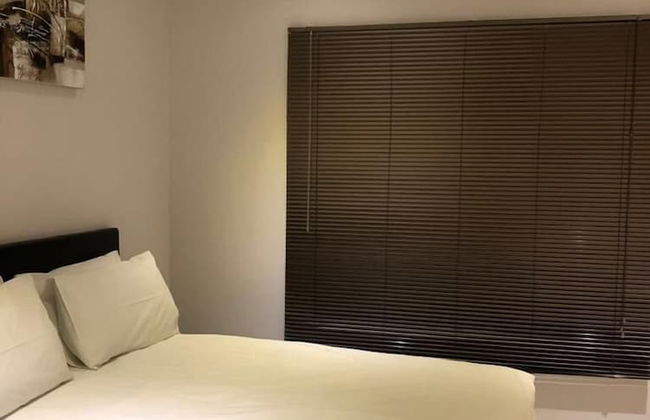 Stunning Apartment in Sandton - Photo 60