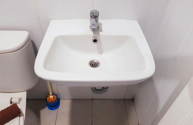 Simply Look Studio Tamansari Mahogany Karawang Apartment - Foto 13