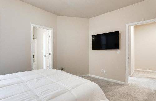 Lawrenceville Townhome w/ Community Pool Access! - Foto 23