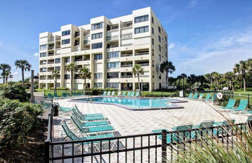 Amelia Surf and Racquet Club Condo - 1st Floor Ocean View - Pools - Tennis Courts - Sleeps 4 - Foto 18