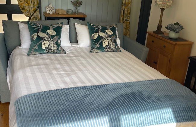 The Tack Room Cottage - Sleeps 4, Garden & Parking - Foto 5