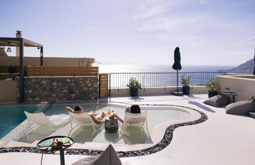 Mirthea Suites - Photo 2