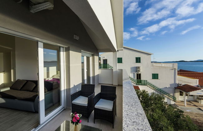 Sea-view Apartment With Garden - Foto 23