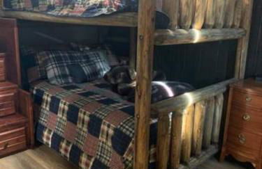 Lynx Lake Lux 6-BR HouseSleeps 22Hot TubGame Rm - Foto 81