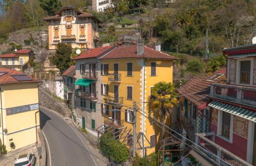 At the Lake - Foto 48