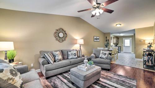 Quaint Family Home Near Downtown Murray and MSU - Foto 5