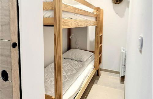 Duplex spacieux sur pistes, balcon, idéal 8/10 pers, linge inclus hiver - FR-1-267-255 - Photo 11