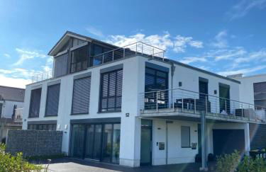 Haus mit Panoramablick auf den Phönixsee - Foto 1