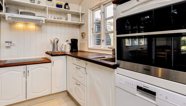 6 Person Holiday Home in Blokhus - Foto 5, Cocina privada