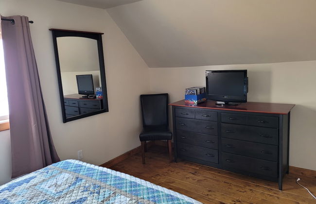 Stunning 2-bed House - Photo 4