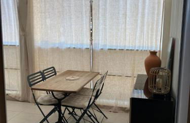 Proche Vieux-Port Mucem et plages T2 avec terrasse - Foto 24