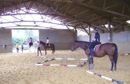 Centre Equestre Du Passe Temps - Foto 25