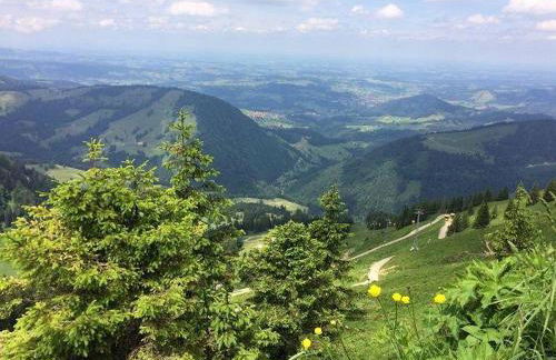 Ferienwohnung mit Aussicht im Bergdorf Steibis im Allgäu - Foto 31