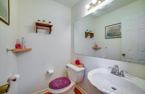 Fireside Gatherings Pet-Friendly Apollo Home - Photo 25