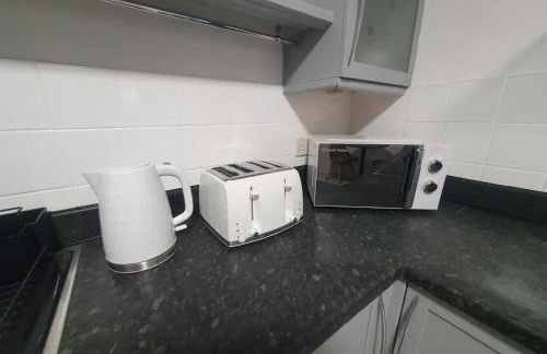 Bright Modern & Spacious 2-Bedroom Apartment - Opposite Penge East Station - 15 mins to Central London! - Foto 39