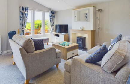 Poppy An Immaculate Lake side Lodge the Perfect Retreat, Sleeps 4 - Foto 5
