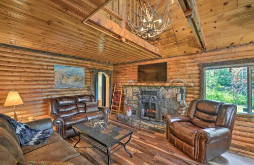 Alpine Adventures Cozy Log Cabin with Deck and Views! - Foto 8