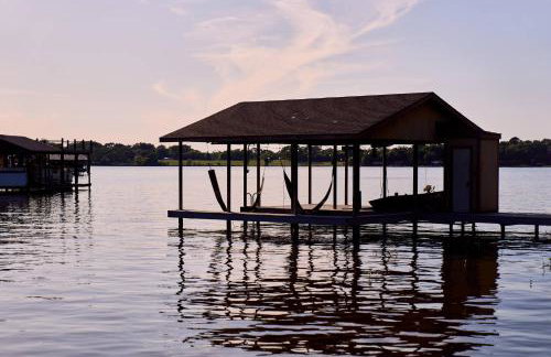 Cozy Lakehouse + Boat Access - Foto 19