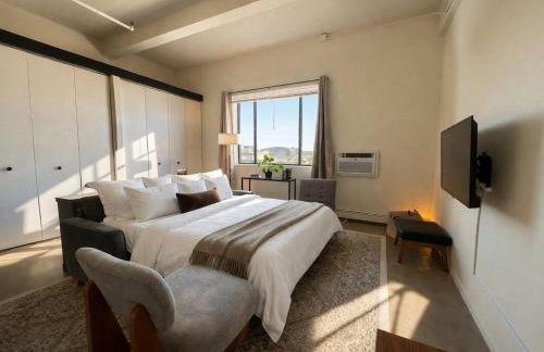 Westown Studio Apt Near Fiserv, Baird, and Theater District - Foto 2