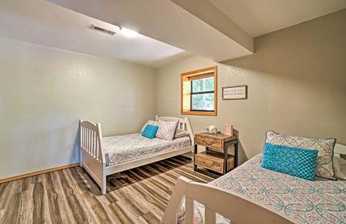 Home with Large Deck on Table Rock Lake! - Foto 23